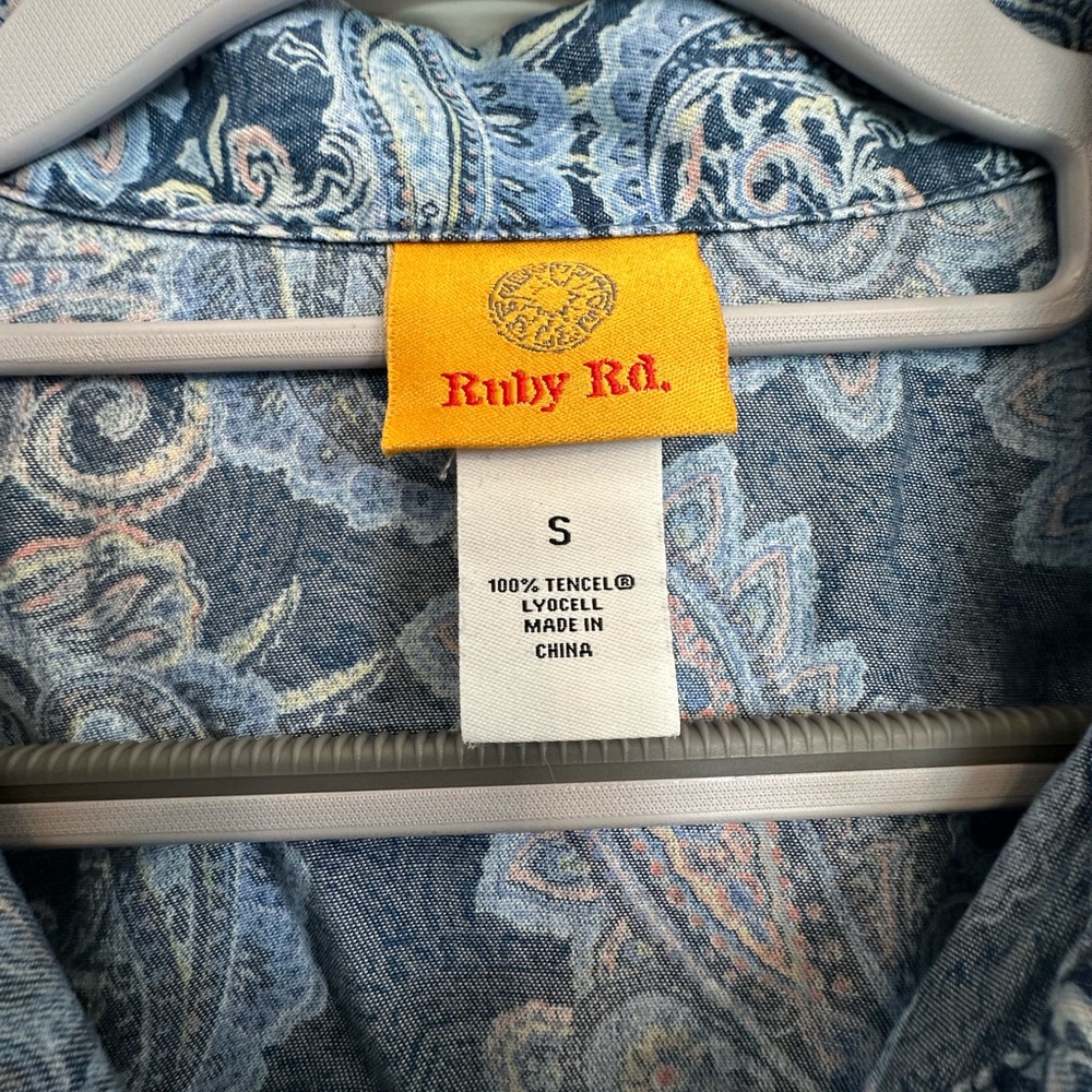 Ruby Road Soft Tencel™ Paisley Print Long Sleeve Button-Front Jacket - Small - Picture 9 of 10